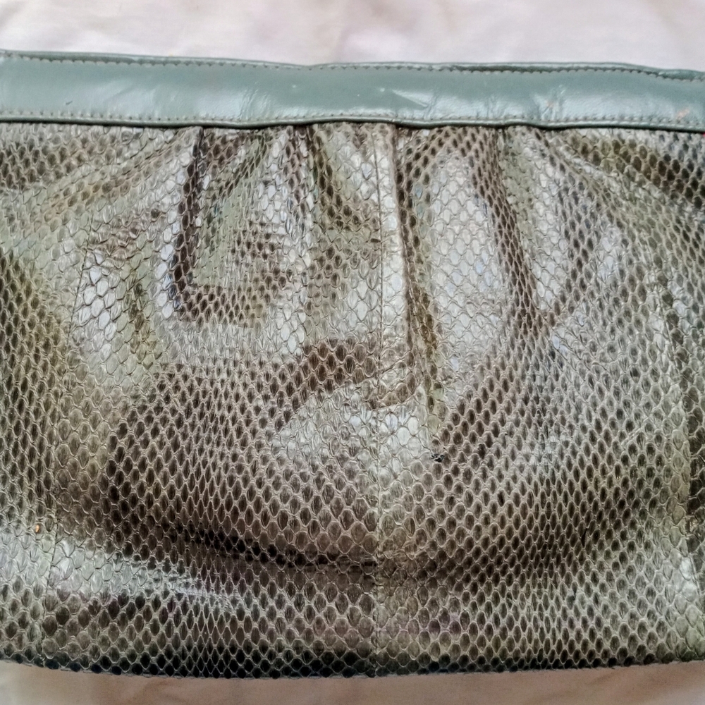 Vintage Green Leather Snakeskin Clutch